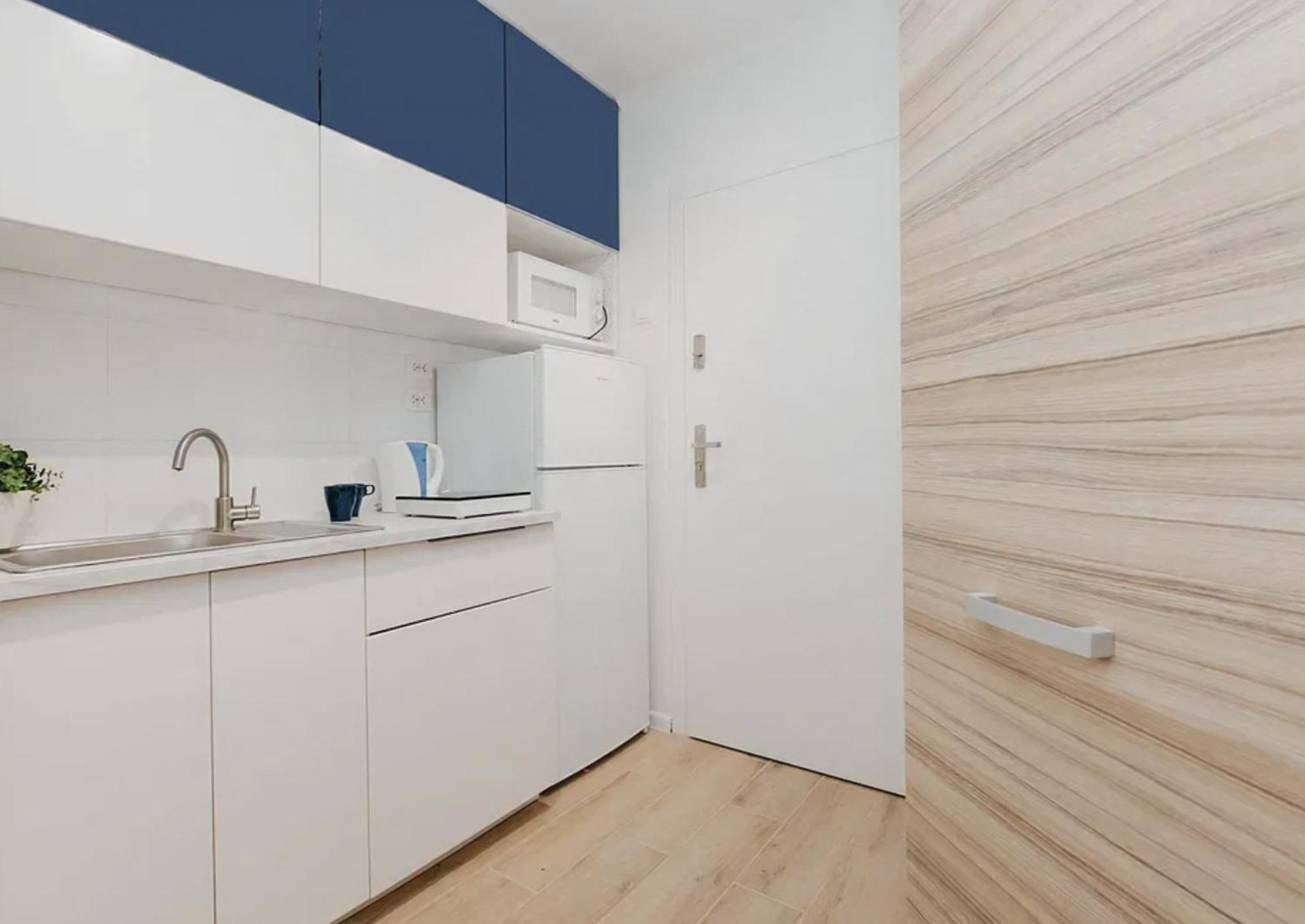B3 Warsaw Apartments Экстерьер фото